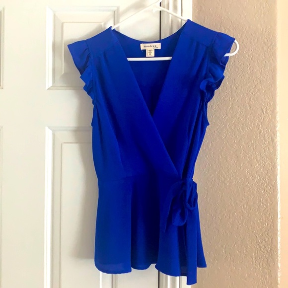 NWOT Flirty Top - Picture 1 of 4